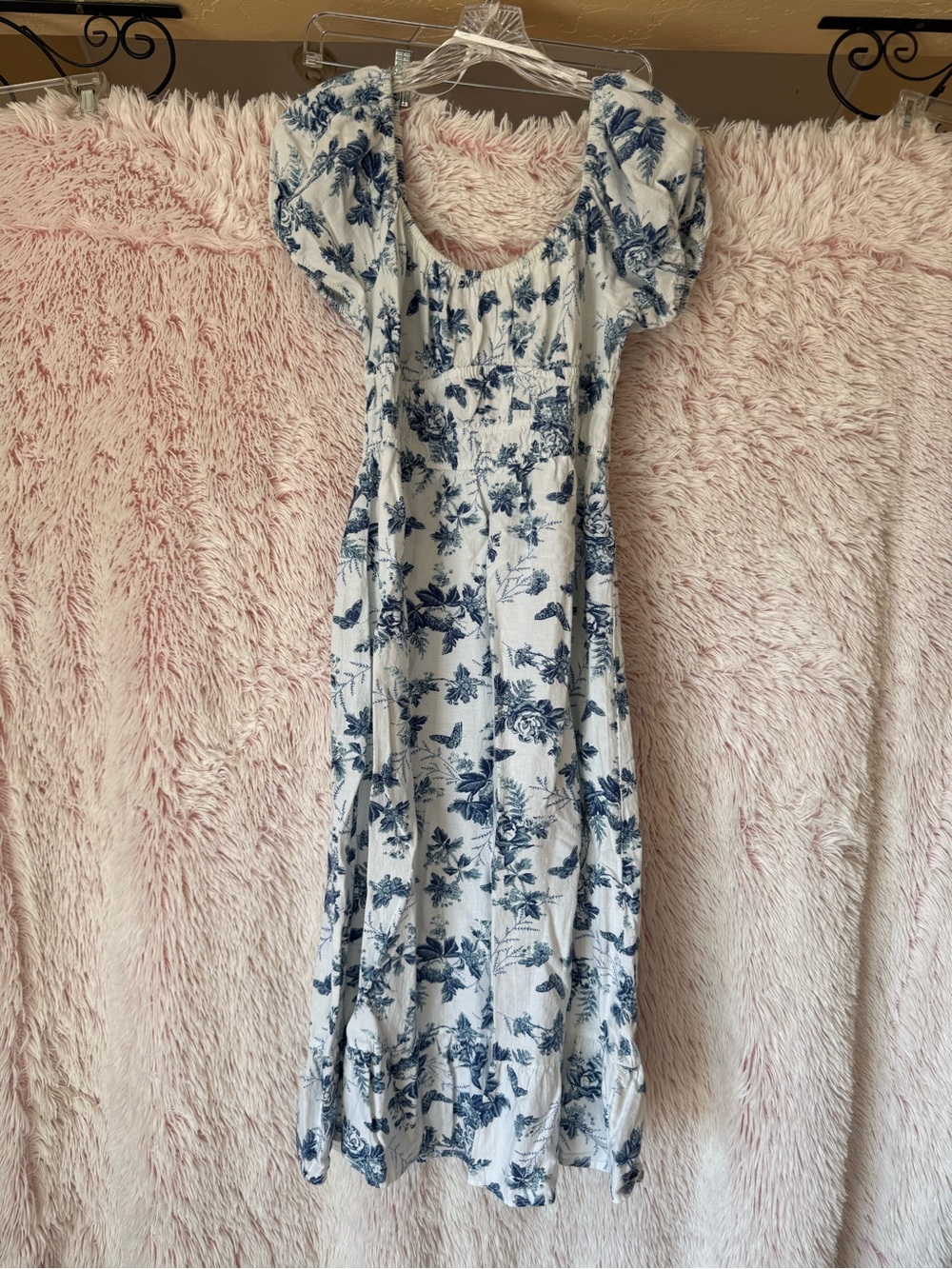 White Midi Dress with Blue Floral Print and Puff Sleeves